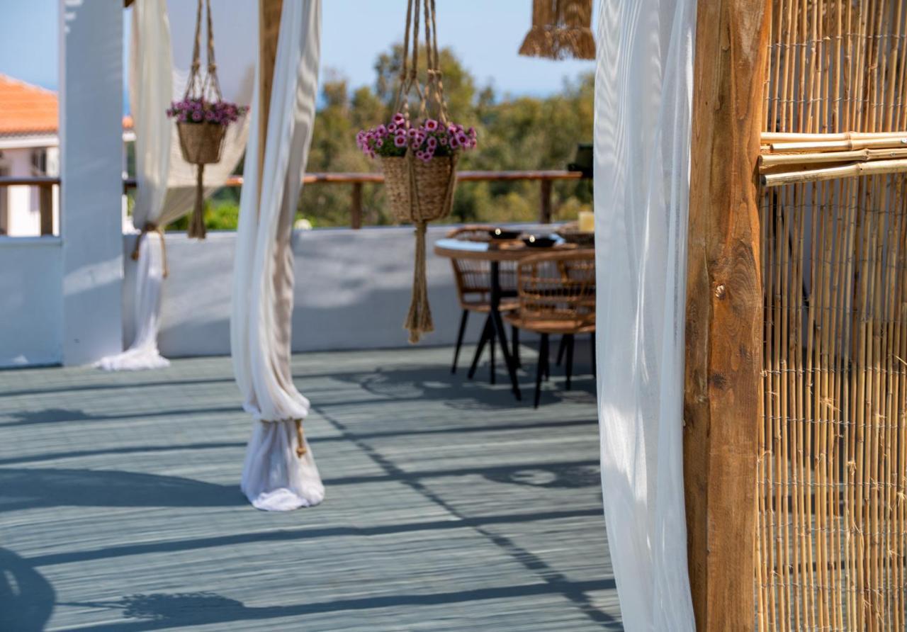 Chora Suite Alonnisos Town ภายนอก รูปภาพ
