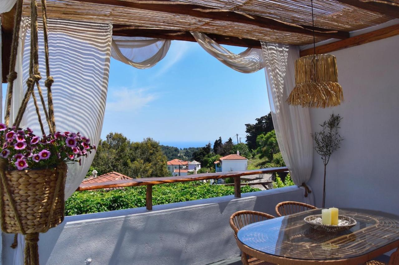 Chora Suite Alonnisos Town ภายนอก รูปภาพ