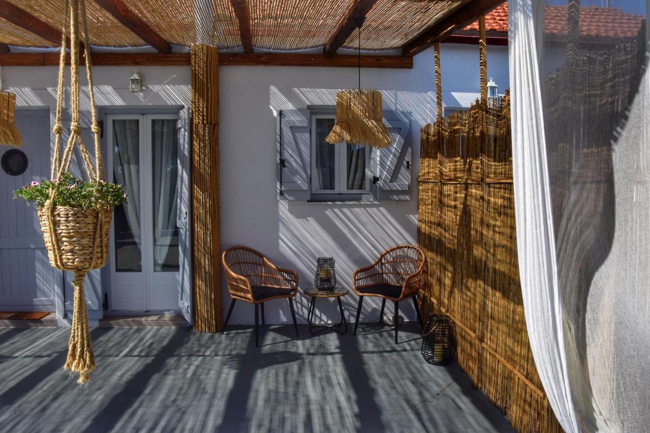 Chora Suite Alonnisos Town ภายนอก รูปภาพ